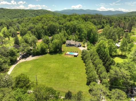 3181 Sugar Creek Road Blue Ridge GA 30513