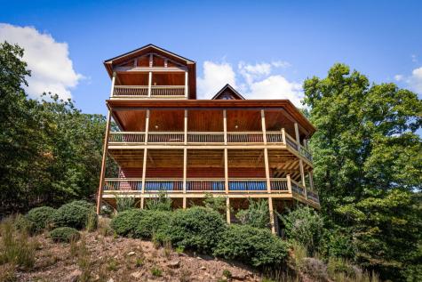 275 Rising Star Lane Mineral Bluff GA 30559