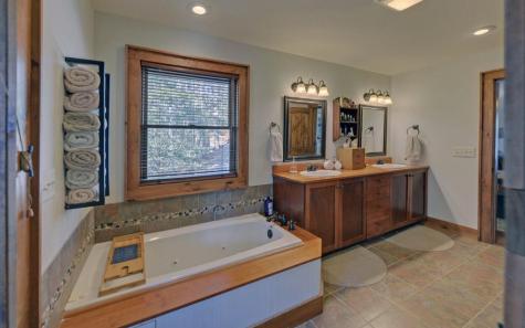 483 Vineyard Creek Way Murphy NC 28906