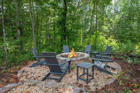 32 Hilton Drive Ellijay GA 30540