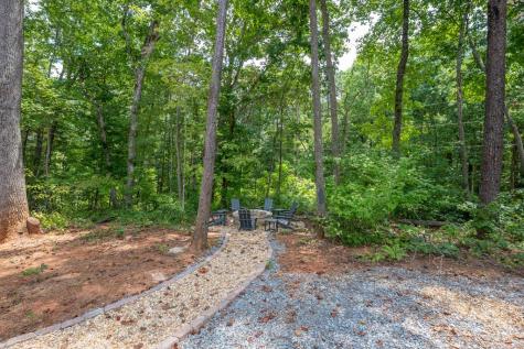 32 Hilton Drive Ellijay GA 30540