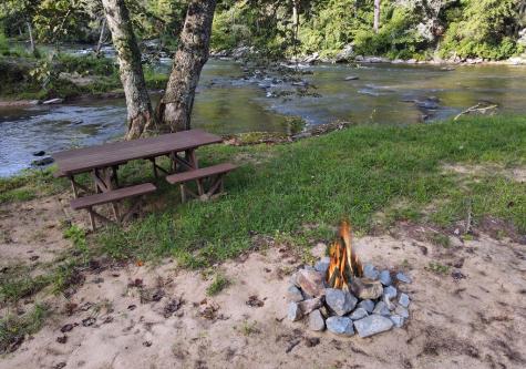 32 Hilton Drive Ellijay GA 30540