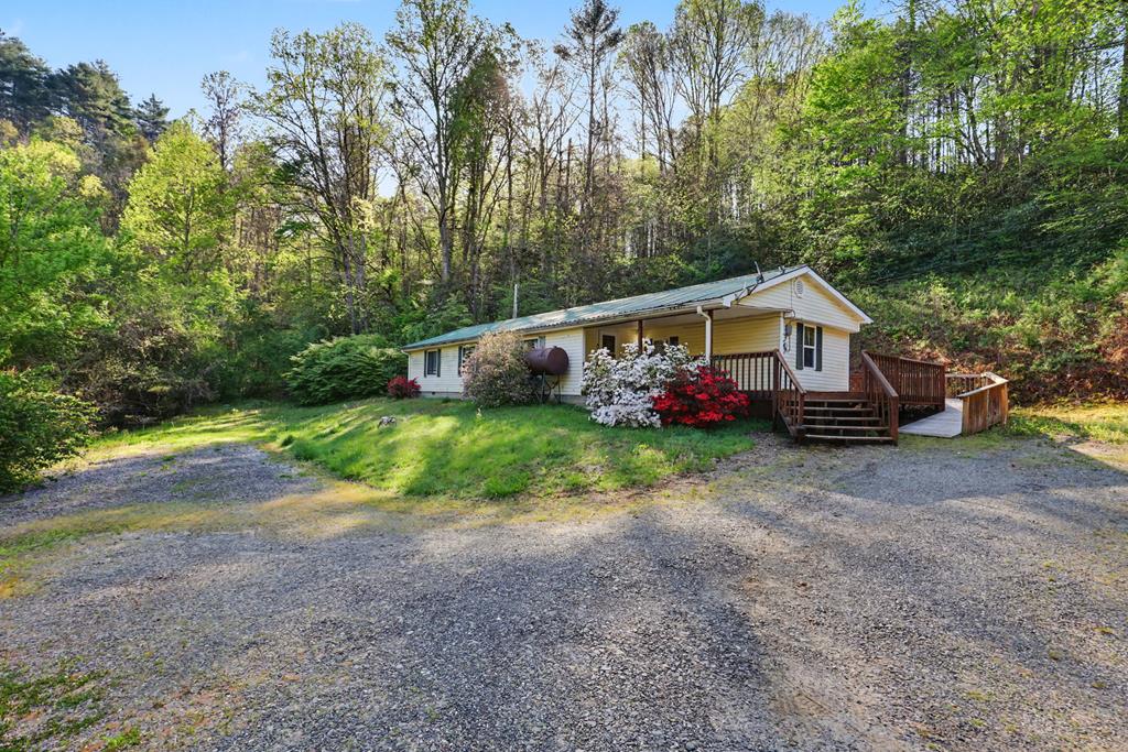 20 Bates Creek Road Murphy NC 28906