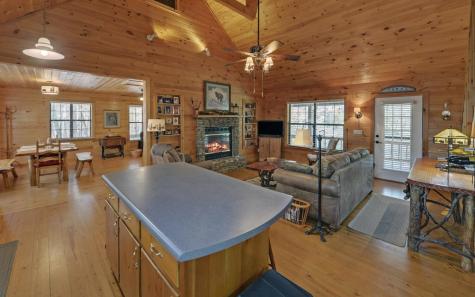380 Bear Foot Drive Blue Ridge GA 30513