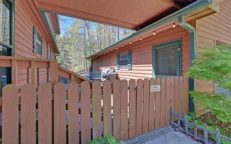 380 Bear Foot Drive Blue Ridge GA 30513