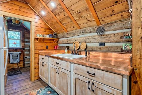 1064 Muskrat Creek Road Hayesville NC 28904