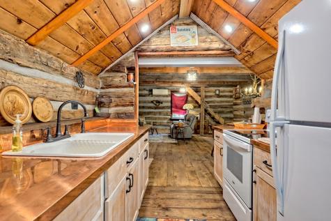 1064 Muskrat Creek Road Hayesville NC 28904