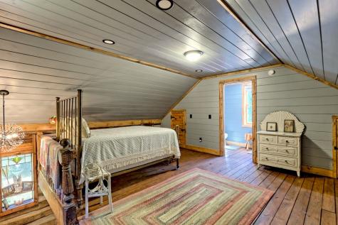 1064 Muskrat Creek Road Hayesville NC 28904