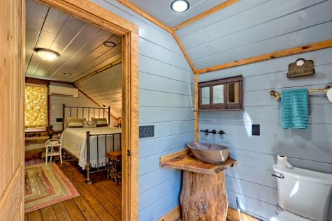 1064 Muskrat Creek Road Hayesville NC 28904