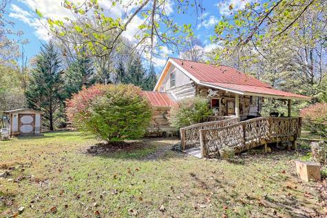 1064 Muskrat Creek Road Hayesville NC 28904