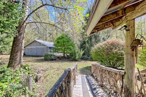 1064 Muskrat Creek Road Hayesville NC 28904