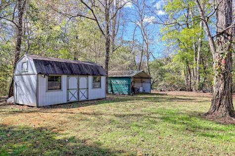 1064 Muskrat Creek Road Hayesville NC 28904