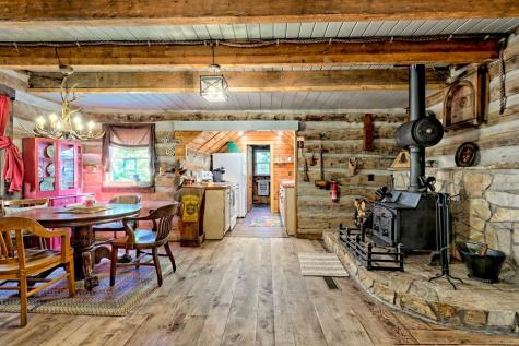 1064 Muskrat Creek Road Hayesville NC 28904