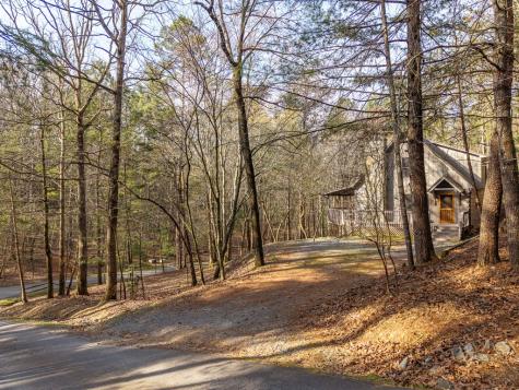 19 Blackberry Falls Lane Ellijay GA 30536