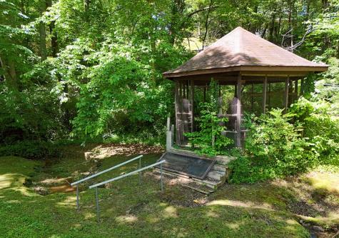 6156 Southern Road Young Harris GA 30582