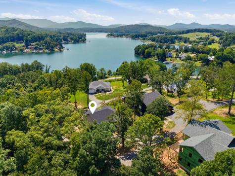 110 Green Pastures Hayesville NC 28904
