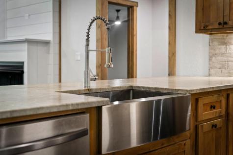 105 Loftis Mountain Road Blairsville GA 30512