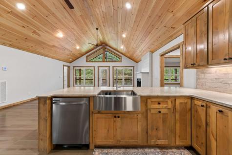 105 Loftis Mountain Road Blairsville GA 30512