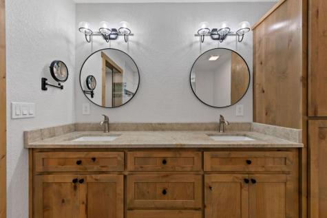 105 Loftis Mountain Road Blairsville GA 30512