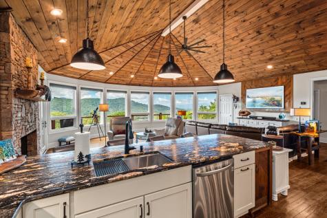 2602 The Ridges Hiawassee GA 30546