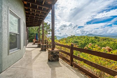 2602 The Ridges Hiawassee GA 30546