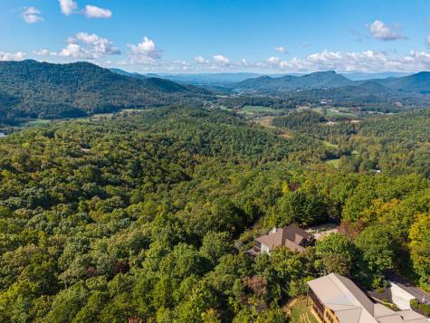 2602 The Ridges Hiawassee GA 30546