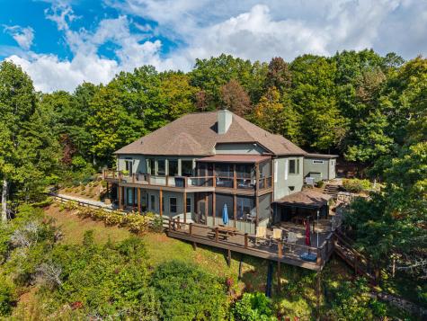 2602 The Ridges Hiawassee GA 30546