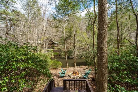 1449 Cherokee Lane Mccaysville GA 30555