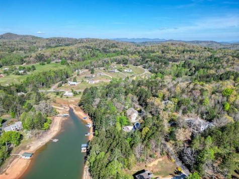 92 Notla Vista I Blairsville GA 30512