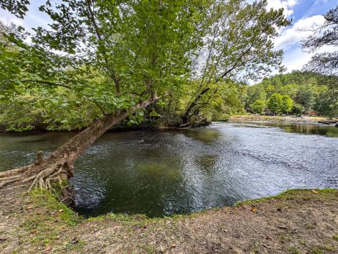 635 Brasstown View Road Murphy NC 28906