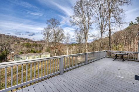 85 Wounded Knee Lane Hayesville NC 28904