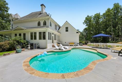4218 Roy Road Ellijay GA 30356
