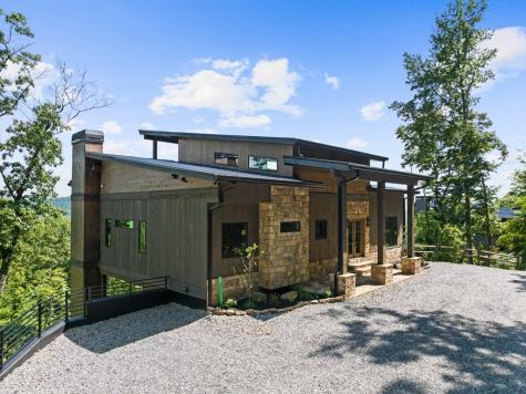 25 Boundless Trail Morganton GA 30560