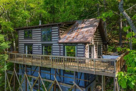 1049 Rockwater Road Ellijay GA 30536
