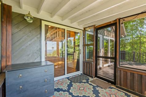 913 Royal Oaks Trail Brasstown NC 28902