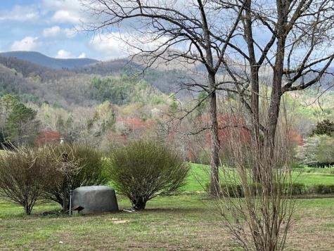 67 Laughing Waters Lane Hayesville NC 28904