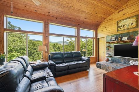 325 Weoka Court Ellijay GA 30541