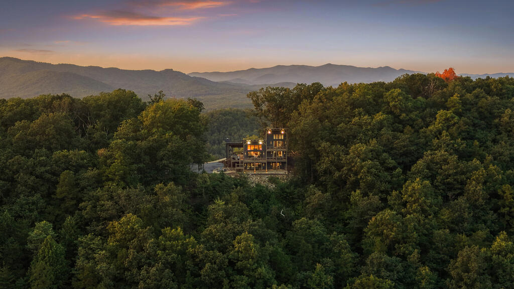 633 Wilderness Way Blue Ridge GA 30513