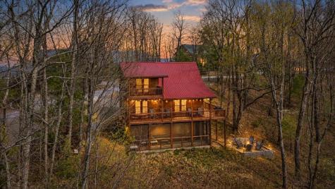 890 Brittney Drive Blue Ridge GA 30513