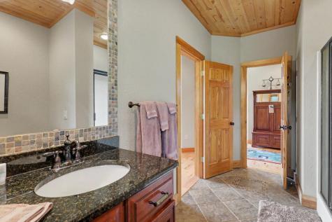 575 Longview Drive Hayesville NC 28904