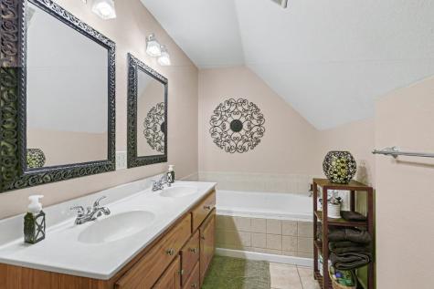 2255 Thunder Oak Young Harris GA 30582