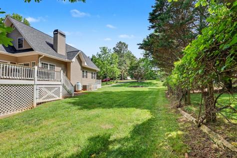 2255 Thunder Oak Young Harris GA 30582