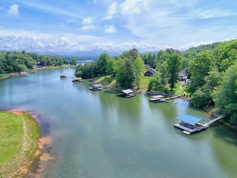 2255 Thunder Oak Young Harris GA 30582
