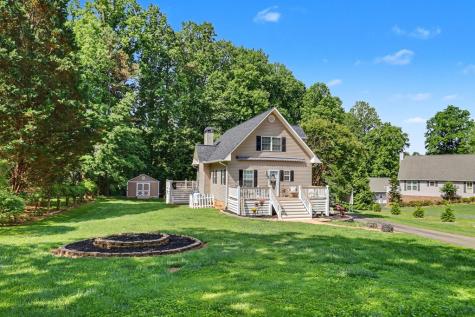 2255 Thunder Oak Young Harris GA 30582