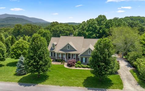 324 Ridgemont Drive Ellijay GA 30536