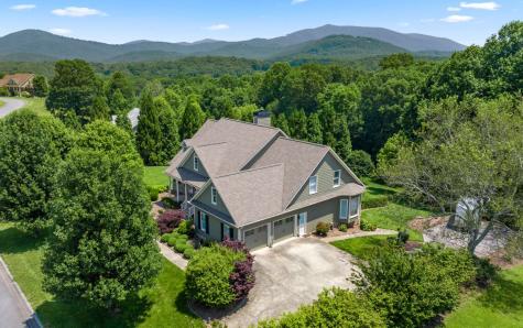 324 Ridgemont Drive Ellijay GA 30536