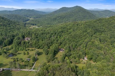 1008 Stamey Cove Road Hayesville NC 28904