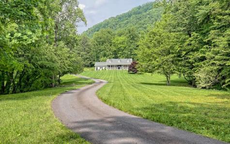 392 Old Homestead Lane Hayesville NC 28904
