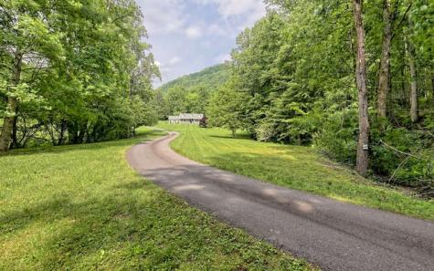 392 Old Homestead Lane Hayesville NC 28904