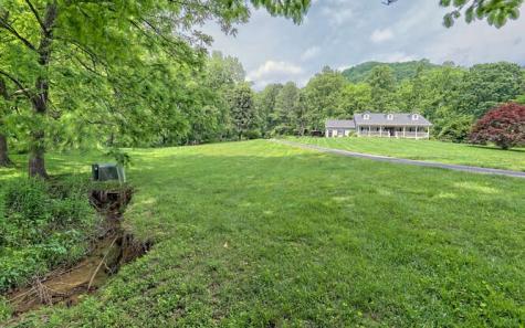 392 Old Homestead Lane Hayesville NC 28904